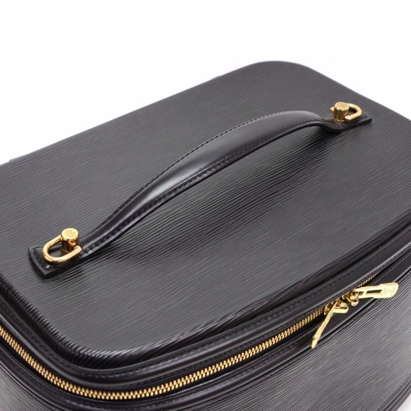 Louis Vuitton Epi Nice Bag - Picture 12 of 16